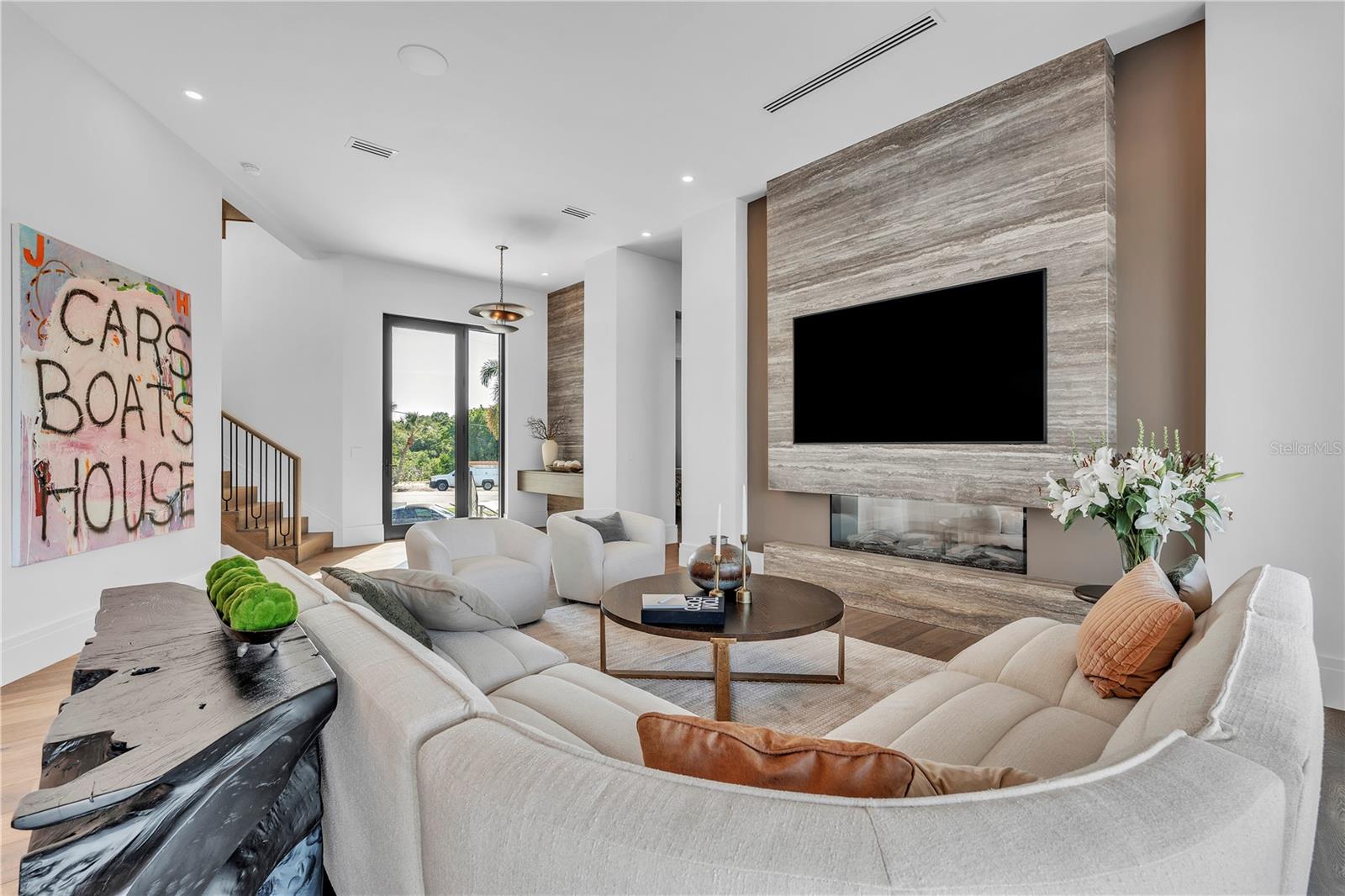 Image 42 of 44 For 1075 31st Terrace Ne