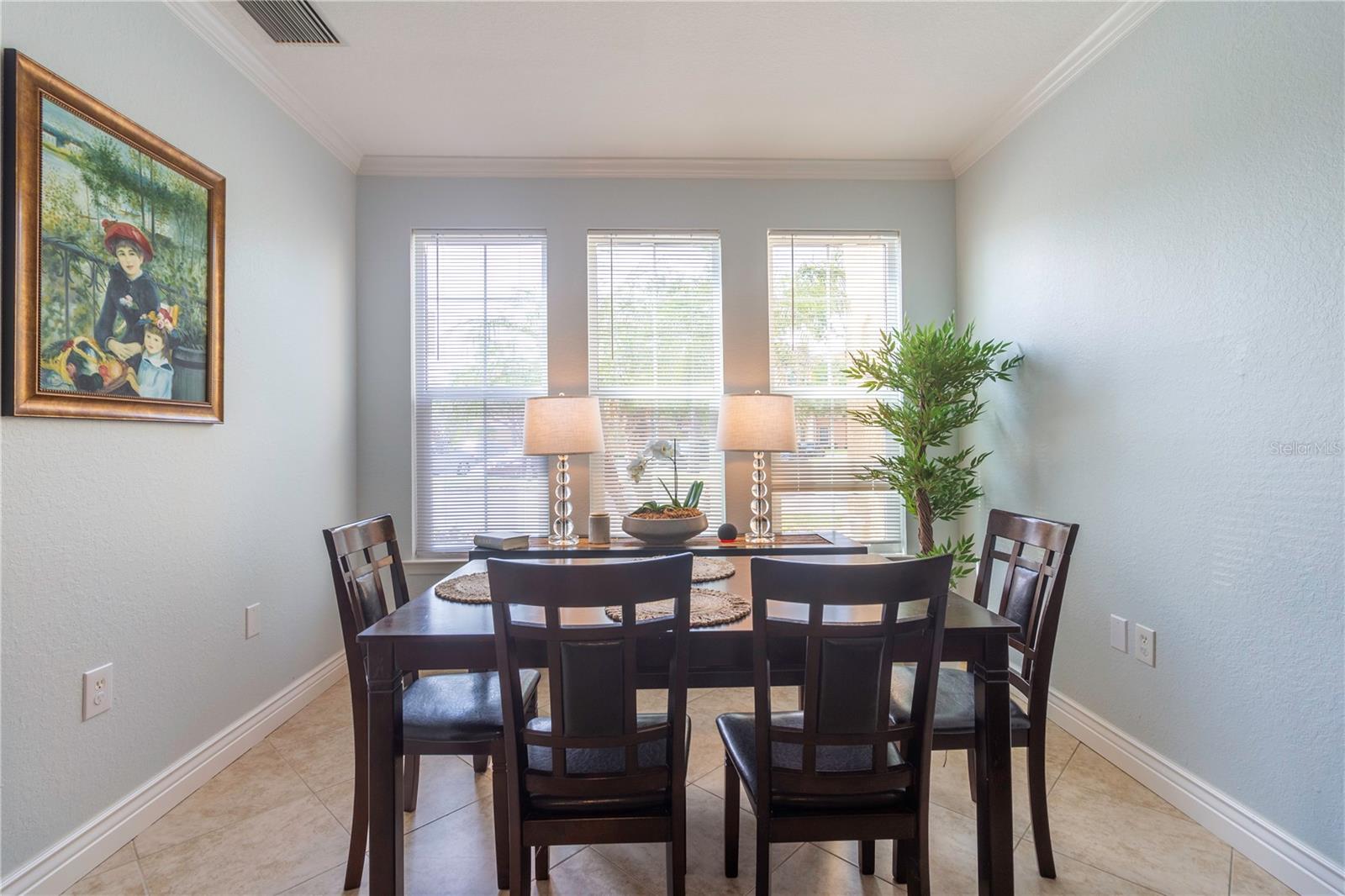 Image 6 of 23 For 2739 Via Capri  1011