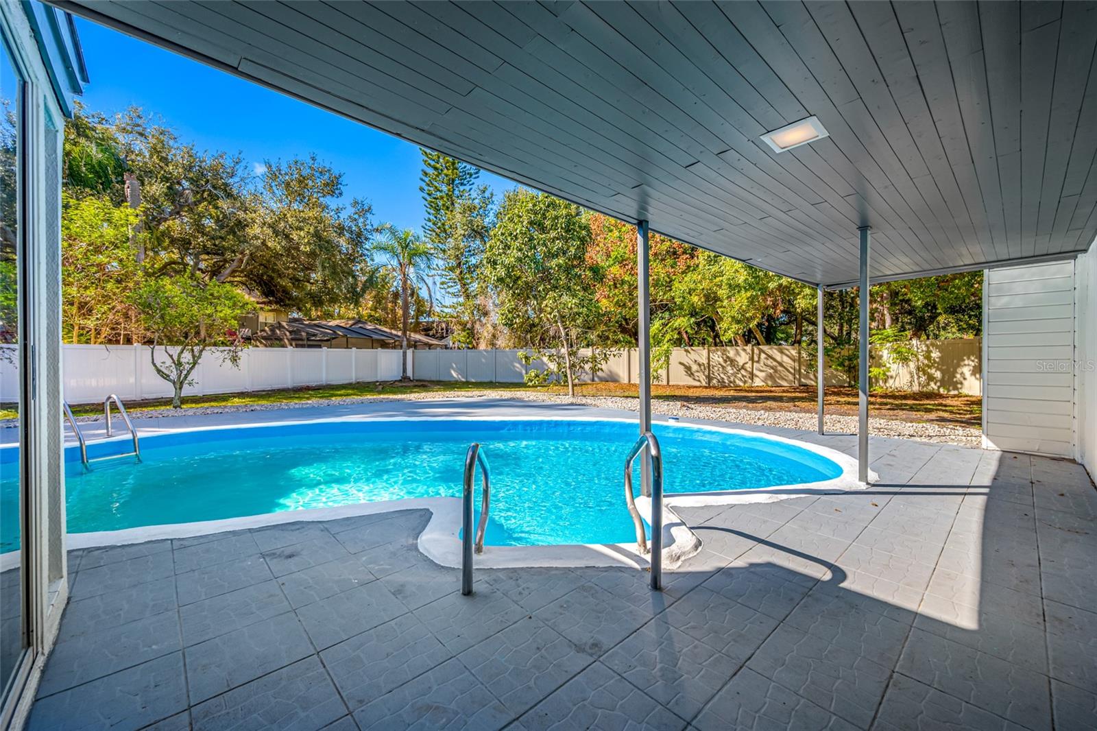 Image 12 of 64 For 1932 Oro Court