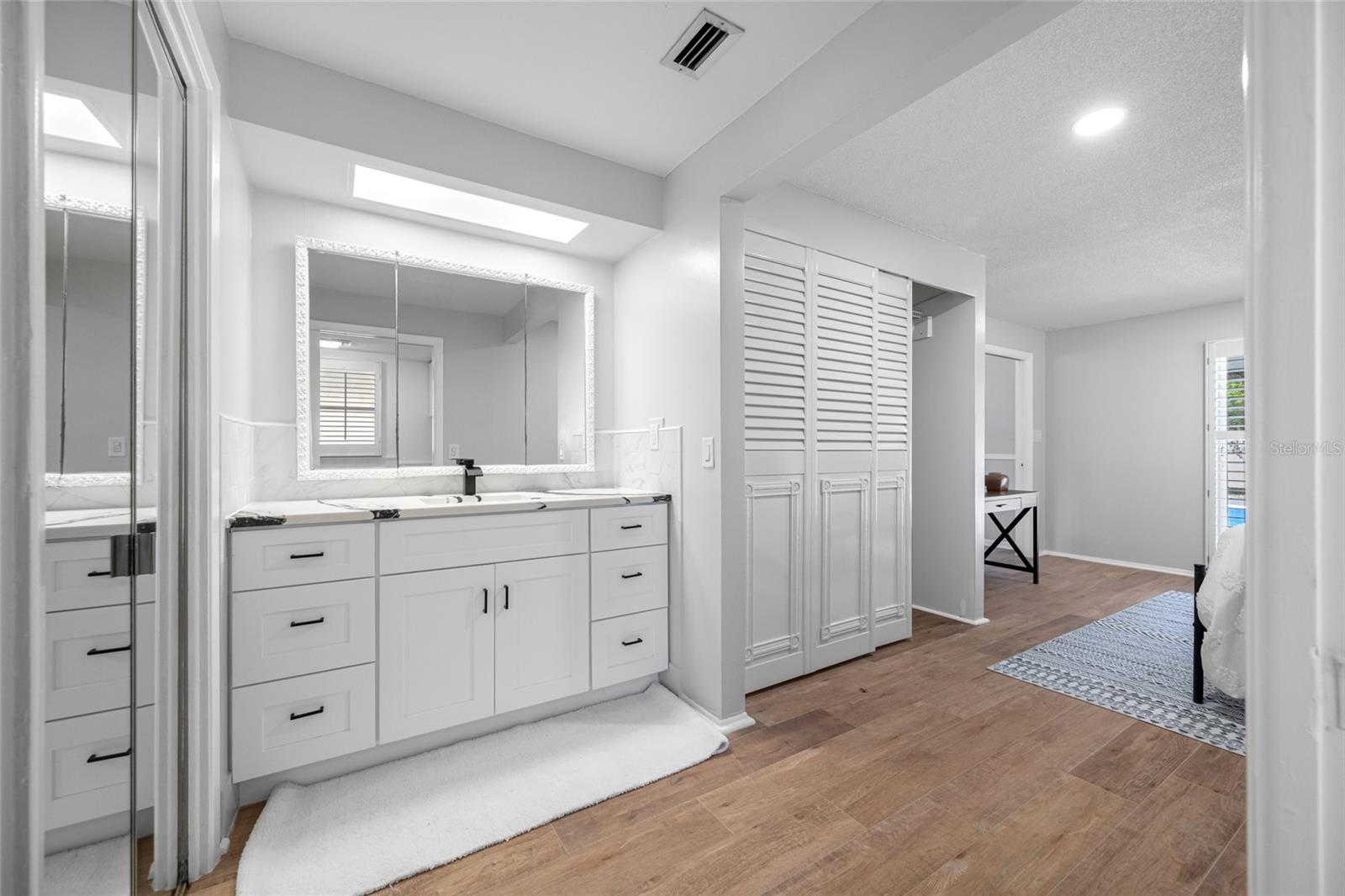 Image 28 of 64 For 1932 Oro Court