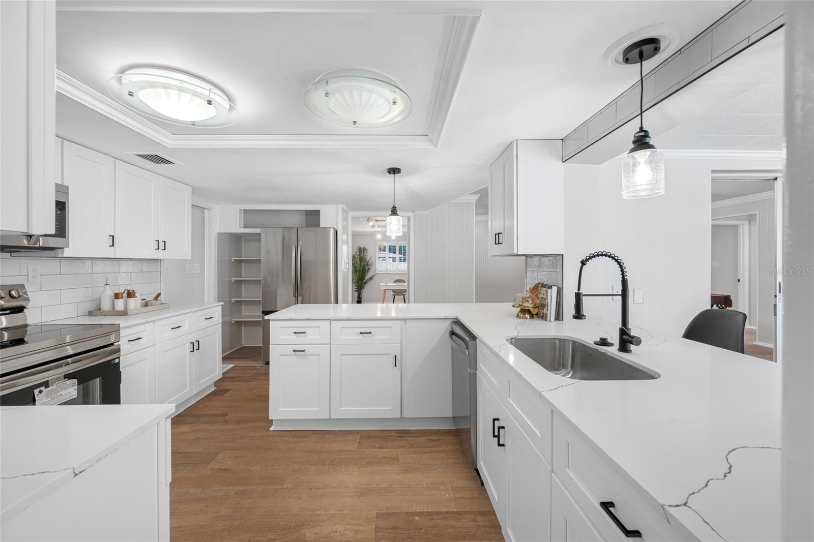 Image 34 of 64 For 1932 Oro Court