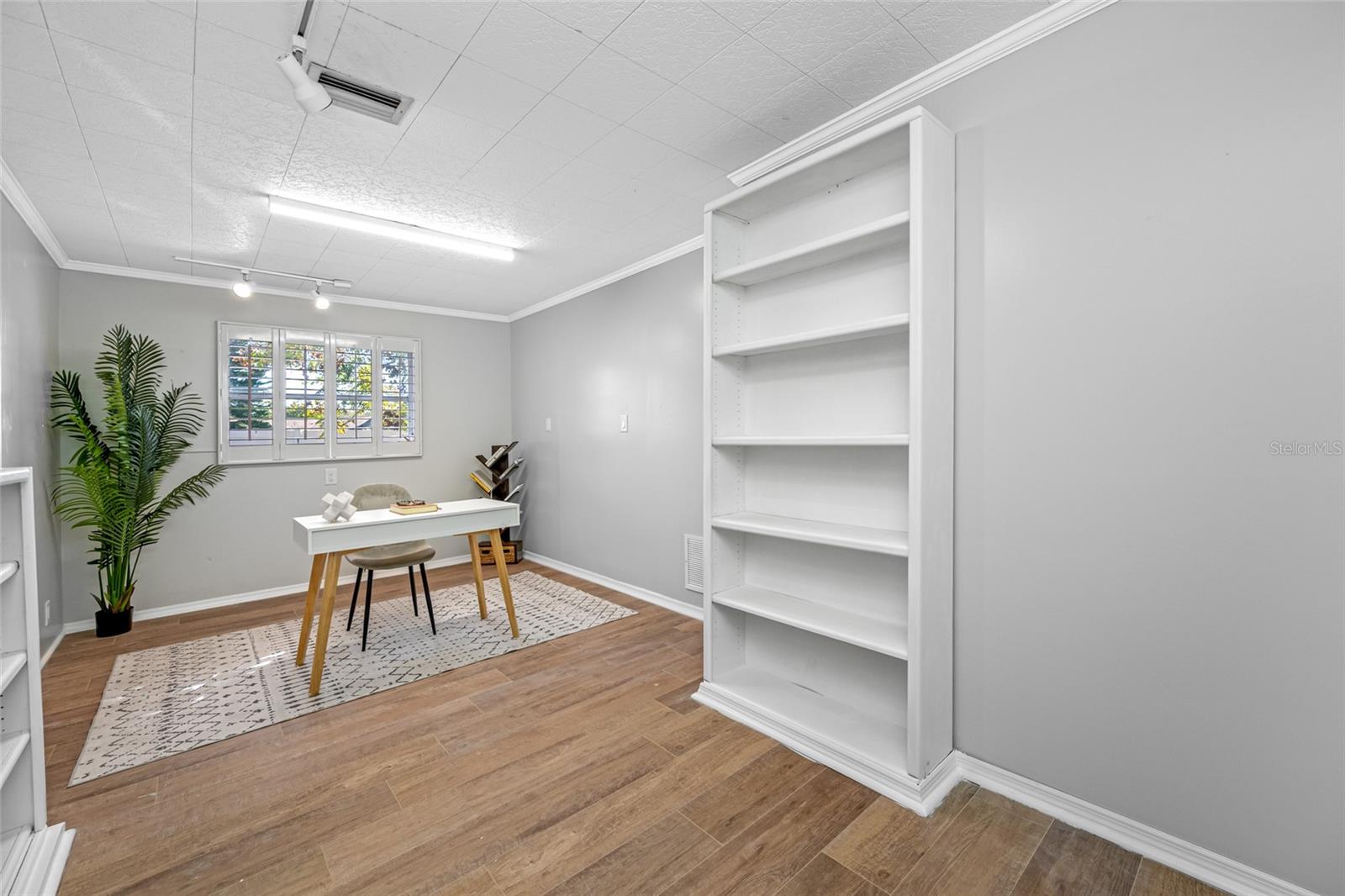 Image 44 of 64 For 1932 Oro Court