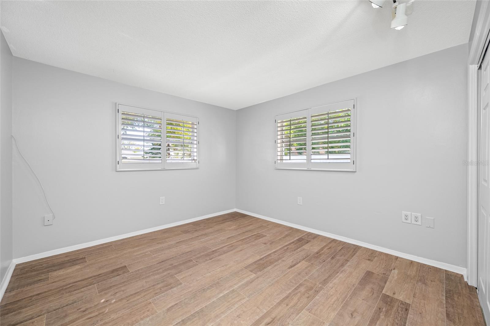 Image 53 of 64 For 1932 Oro Court