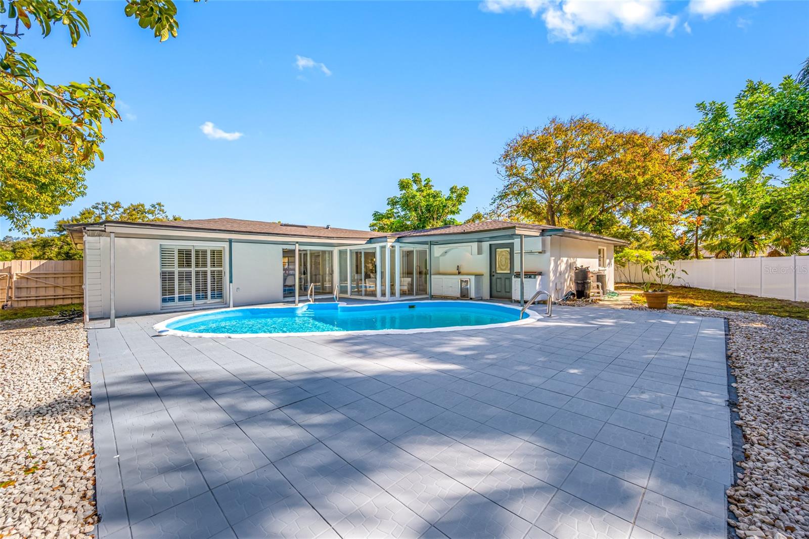 Image 9 of 64 For 1932 Oro Court