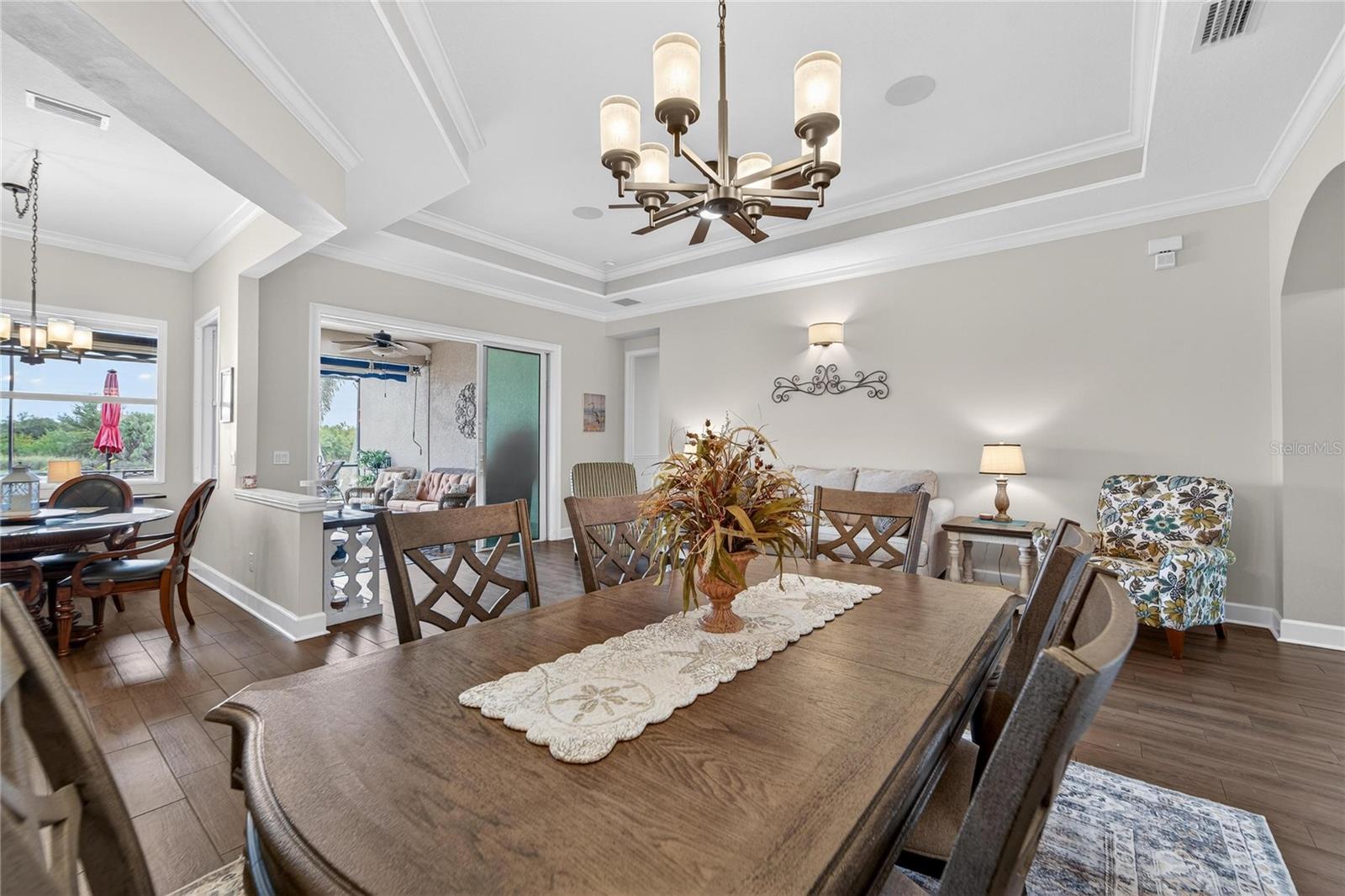 Image 13 of 96 For 1613 Emerald Dunes Drive