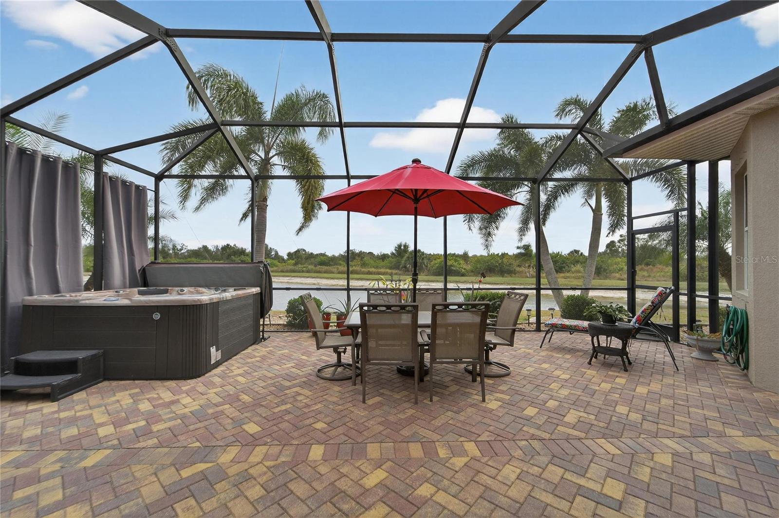 Image 6 of 96 For 1613 Emerald Dunes Drive