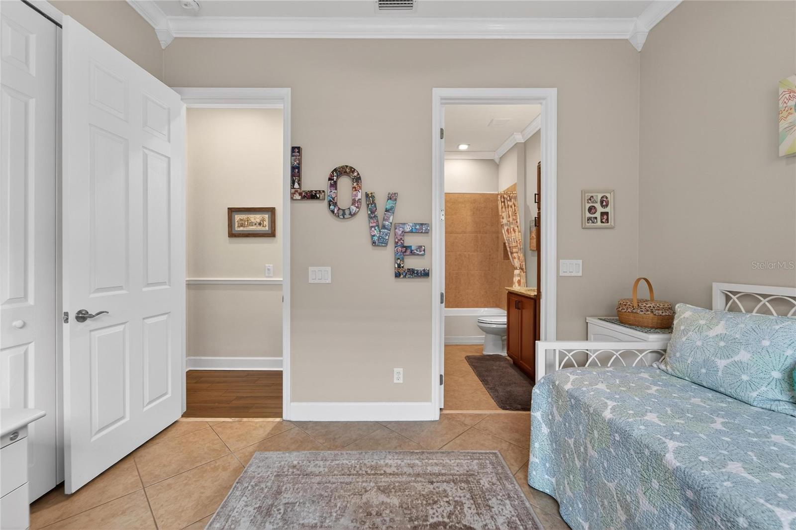 Image 62 of 96 For 1613 Emerald Dunes Drive