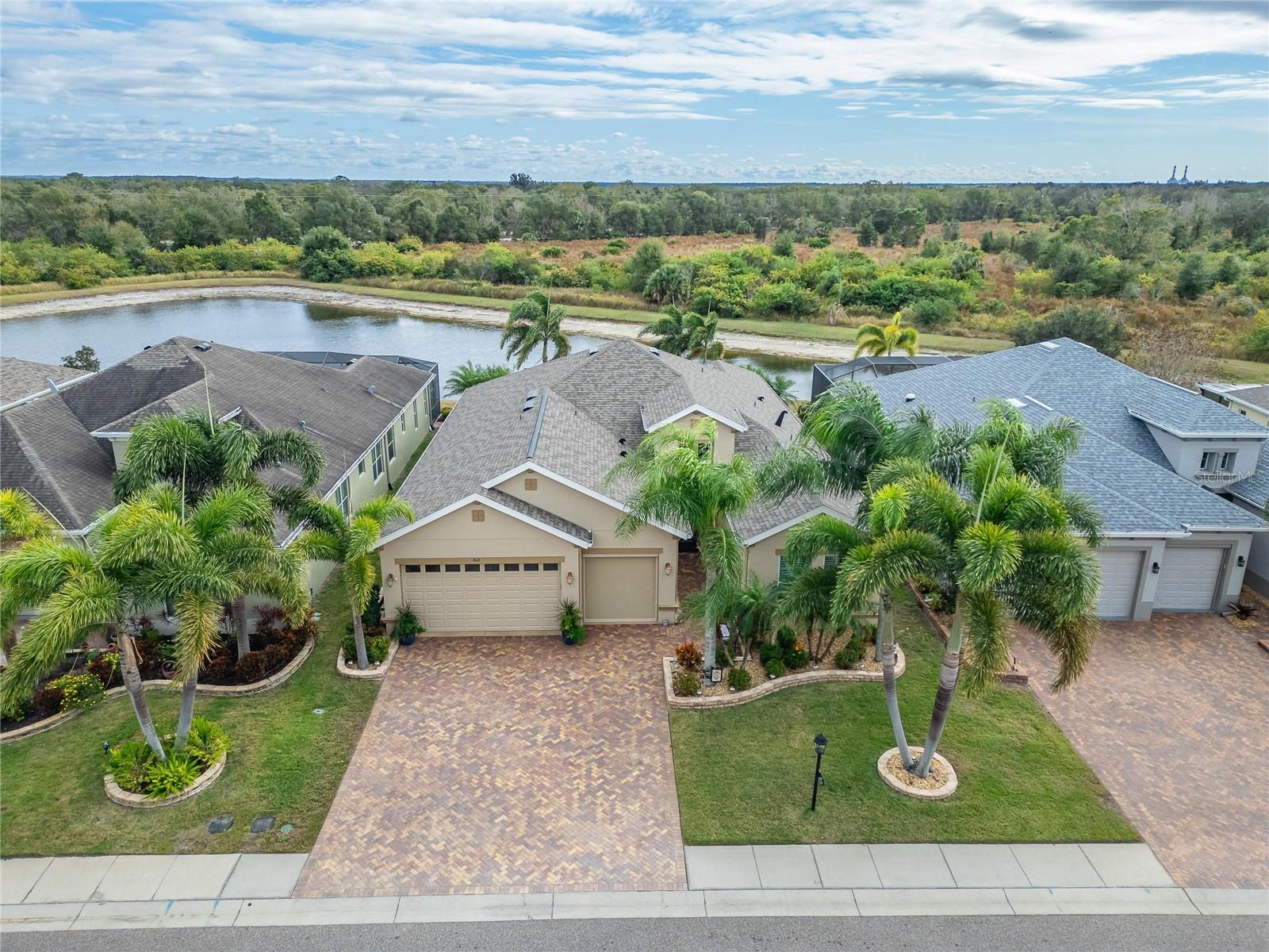 Image 84 of 96 For 1613 Emerald Dunes Drive