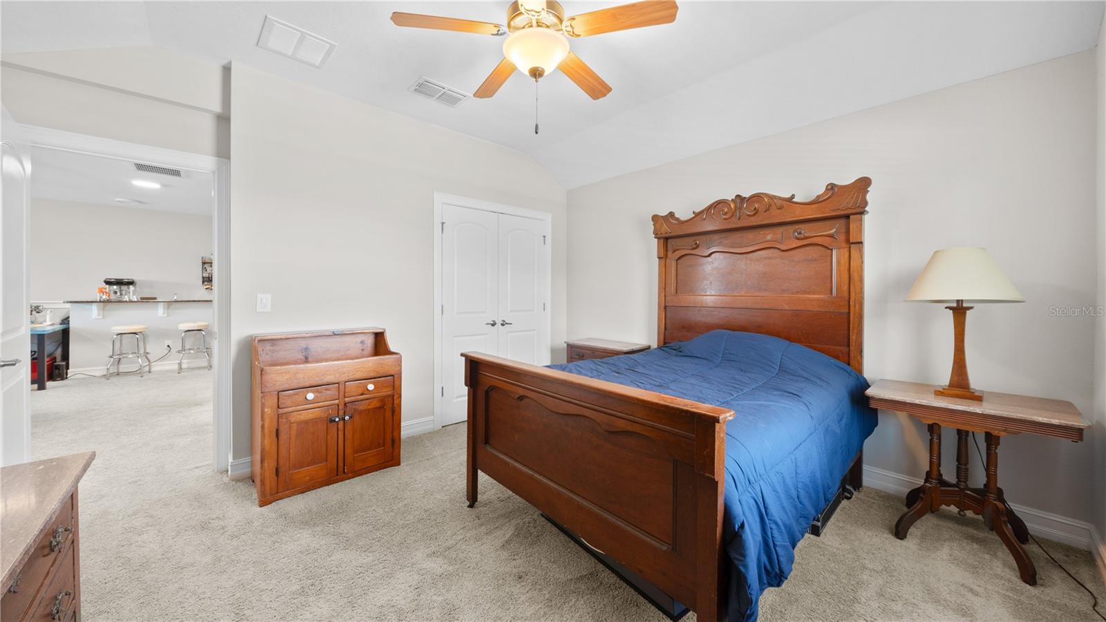 Image 40 of 60 For 13085 Utopia Loop