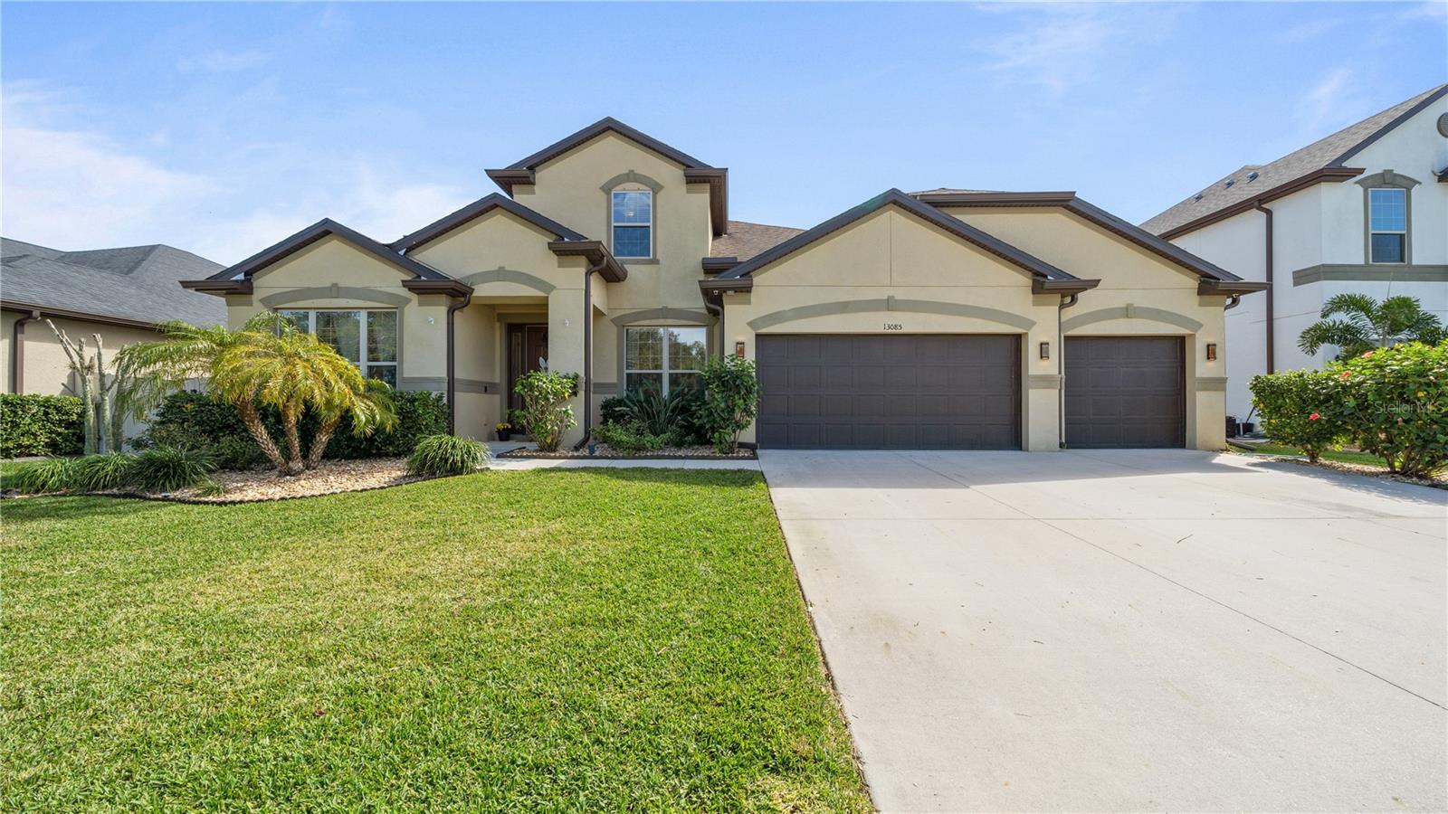 Image 51 of 60 For 13085 Utopia Loop