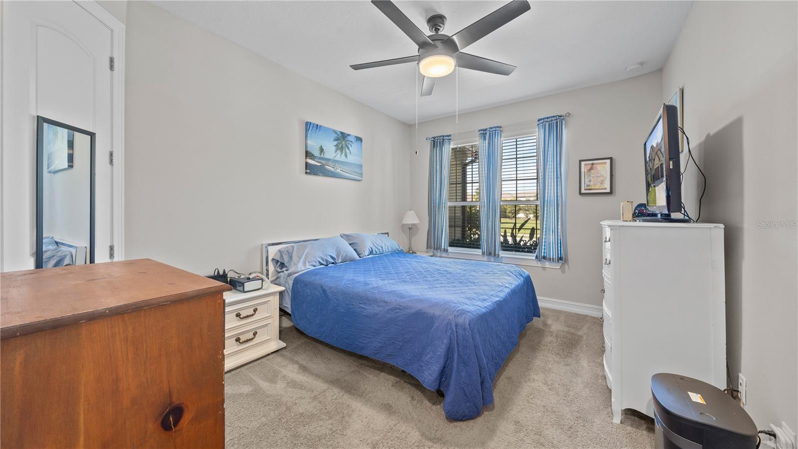 Image 6 of 60 For 13085 Utopia Loop