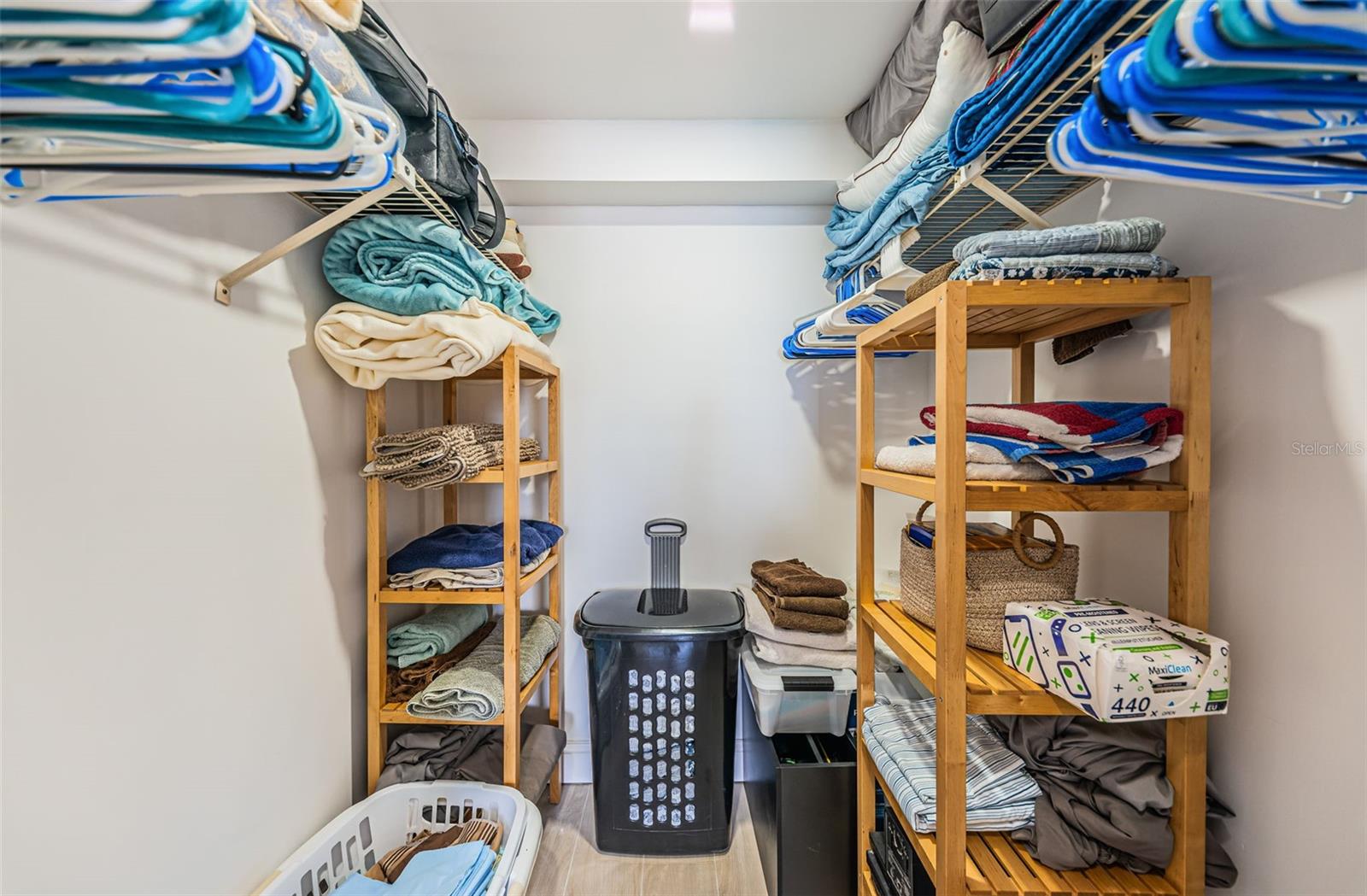 Image 24 of 65 For 6051 Sun Boulevard 103