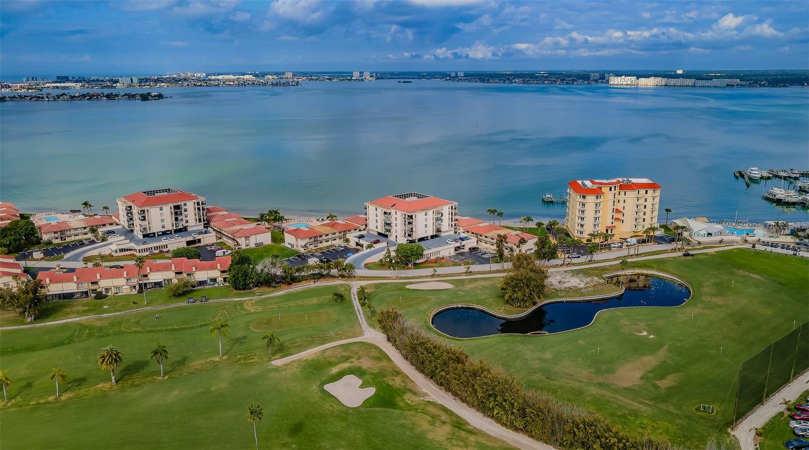 Image 52 of 65 For 6051 Sun Boulevard 103