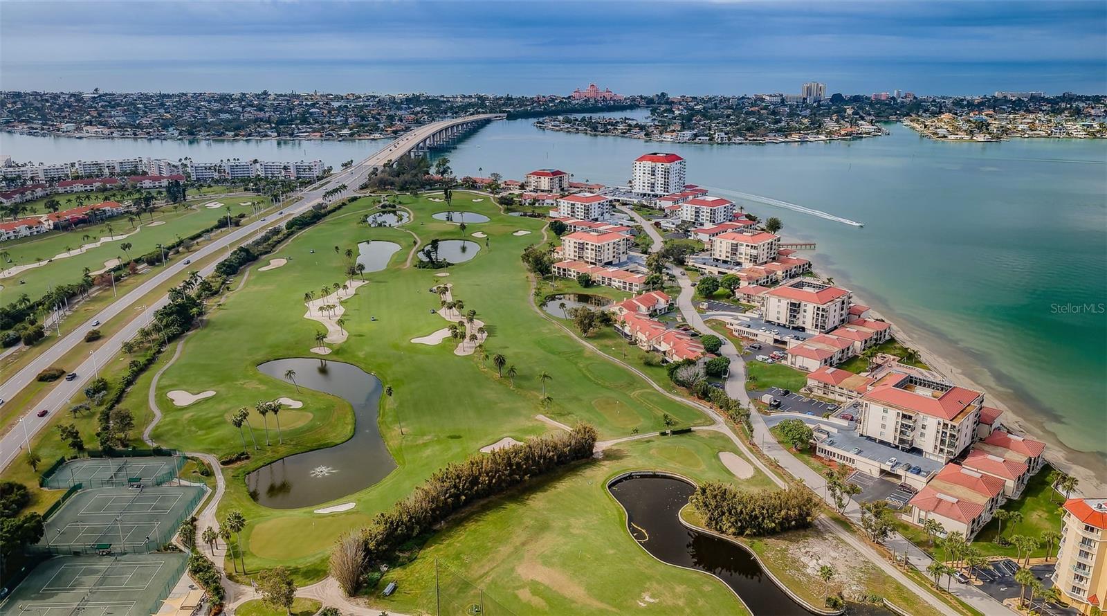 Image 59 of 65 For 6051 Sun Boulevard 103