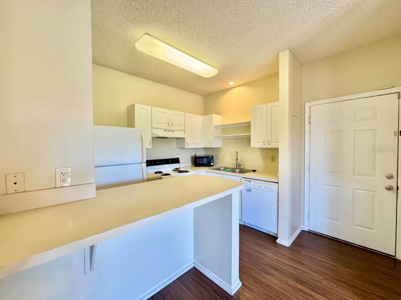 Image 4 of 24 For 10110 Winsford Oak Boulevard 623