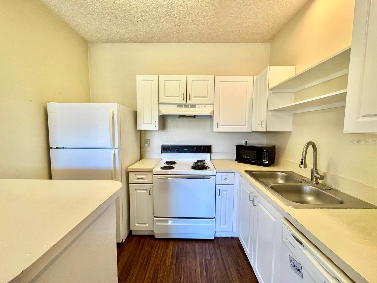 Image 5 of 24 For 10110 Winsford Oak Boulevard 623