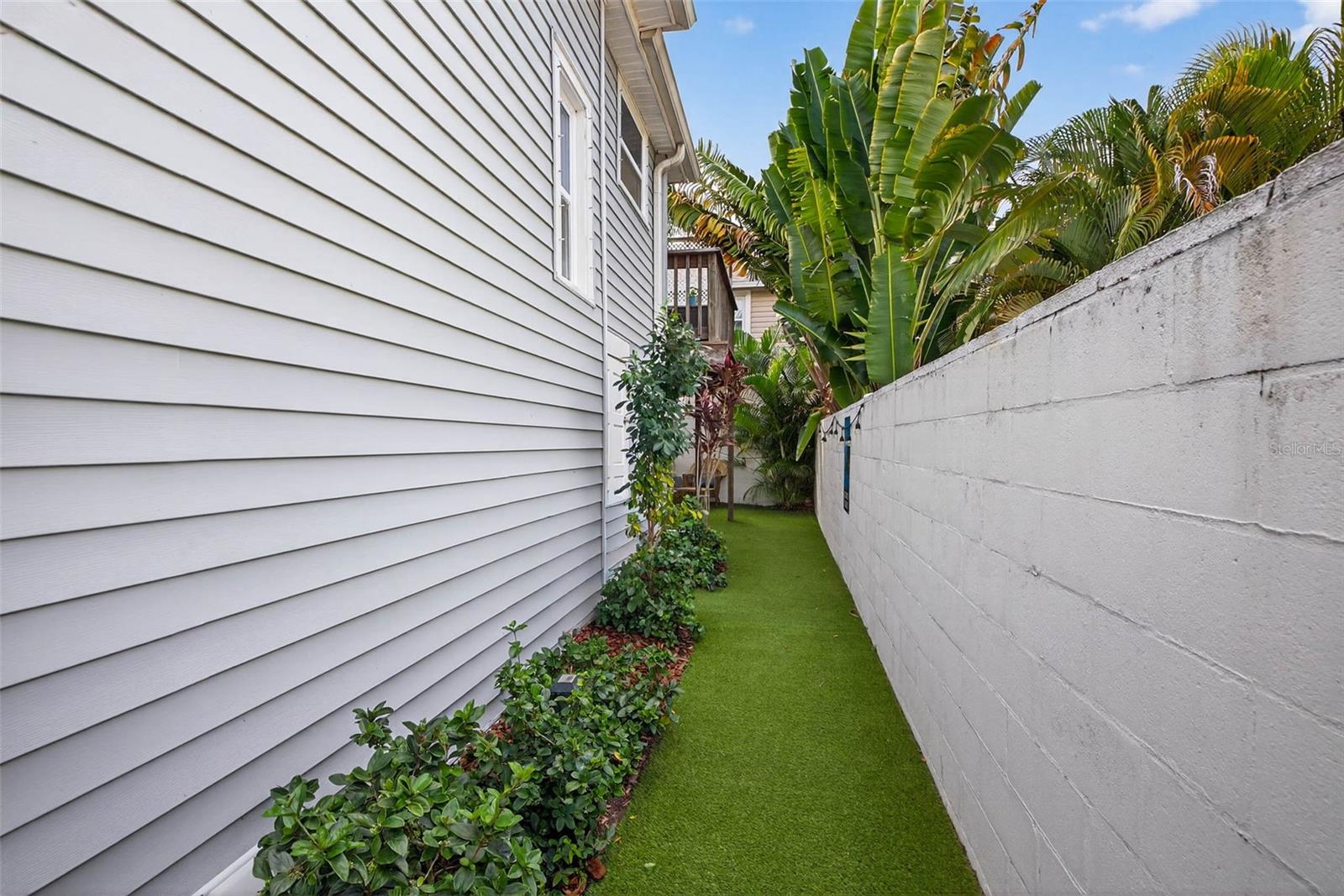 Image 28 of 33 For 718 26th Avenue N