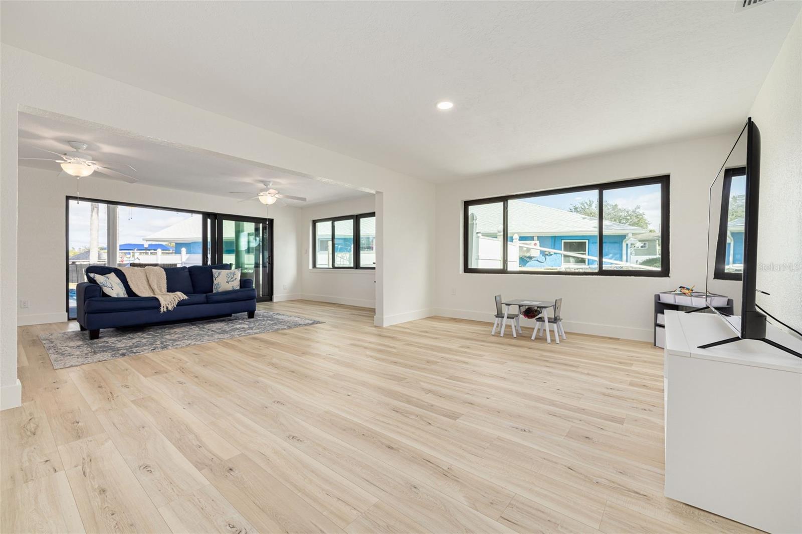 Image 12 of 61 For 5531 Manatee Point Drive