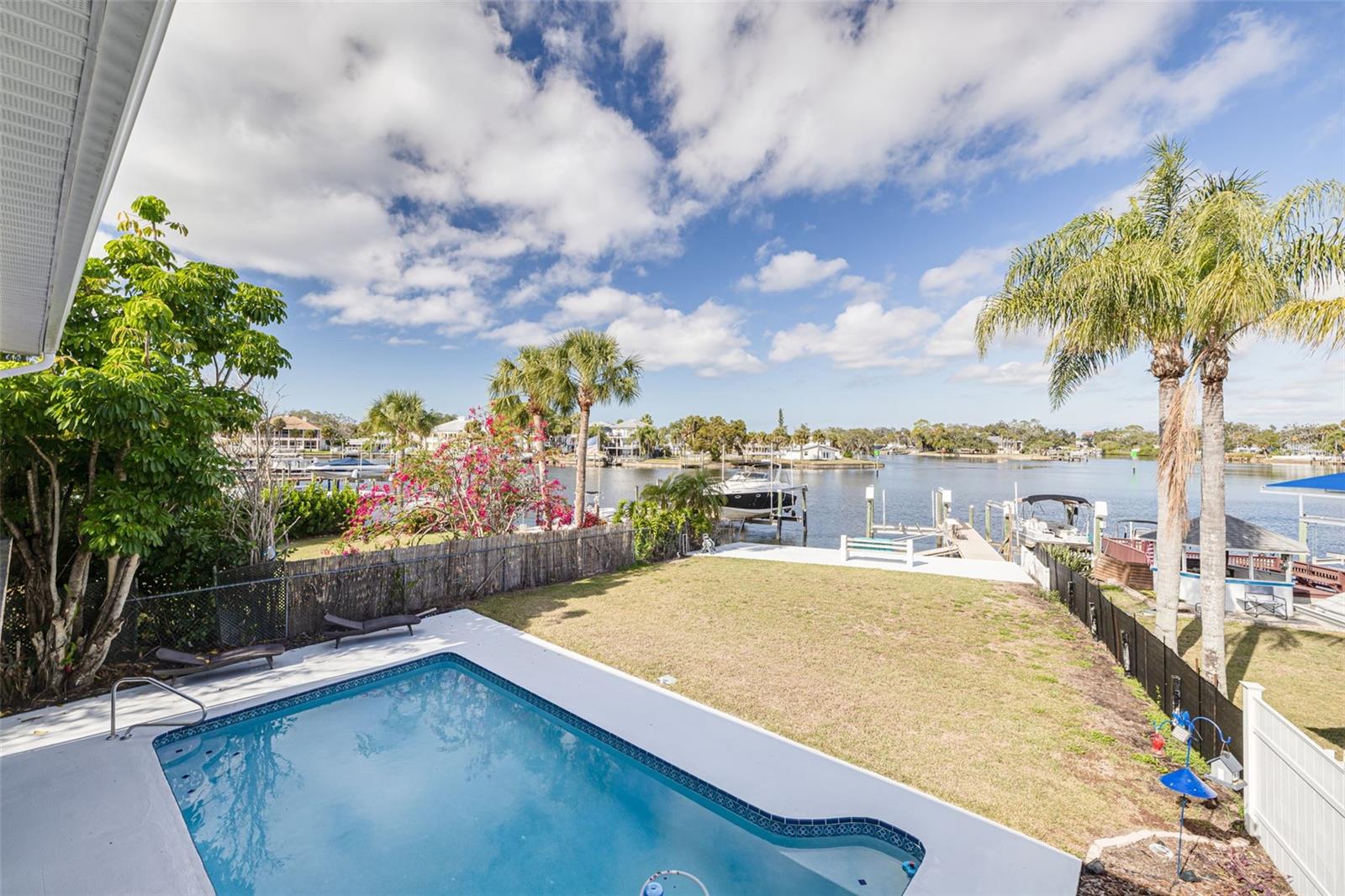 Image 35 of 61 For 5531 Manatee Point Drive