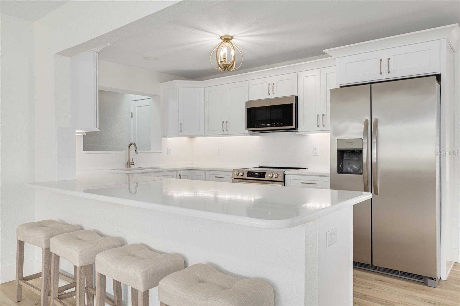 Image 7 of 61 For 5531 Manatee Point Drive