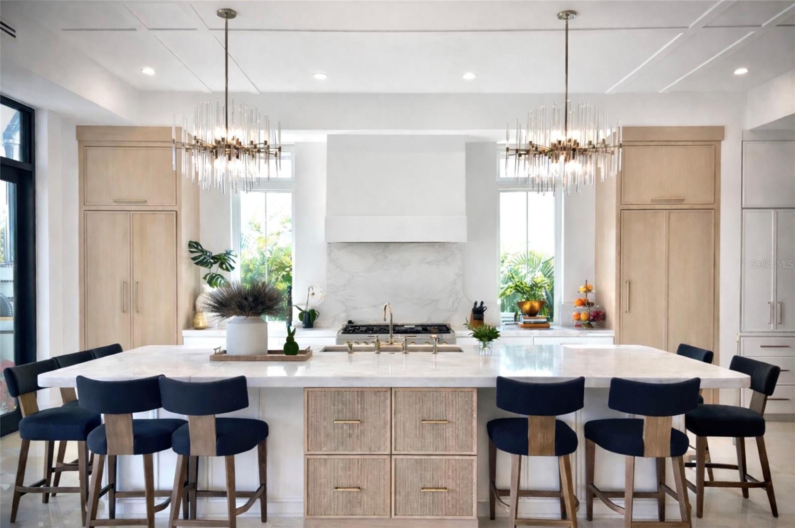 Image 11 of 74 For 4923 San Rafael Street