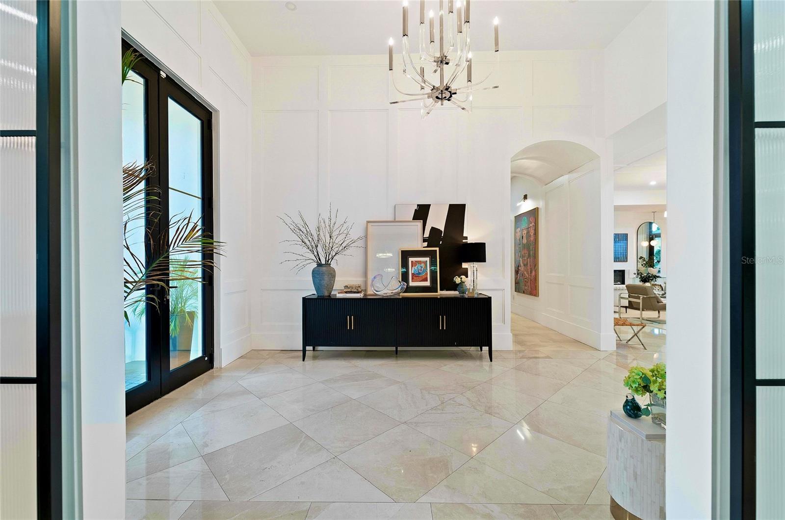 Image 18 of 74 For 4923 San Rafael Street