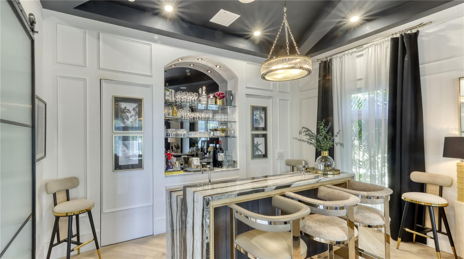 Image 19 of 74 For 4923 San Rafael Street