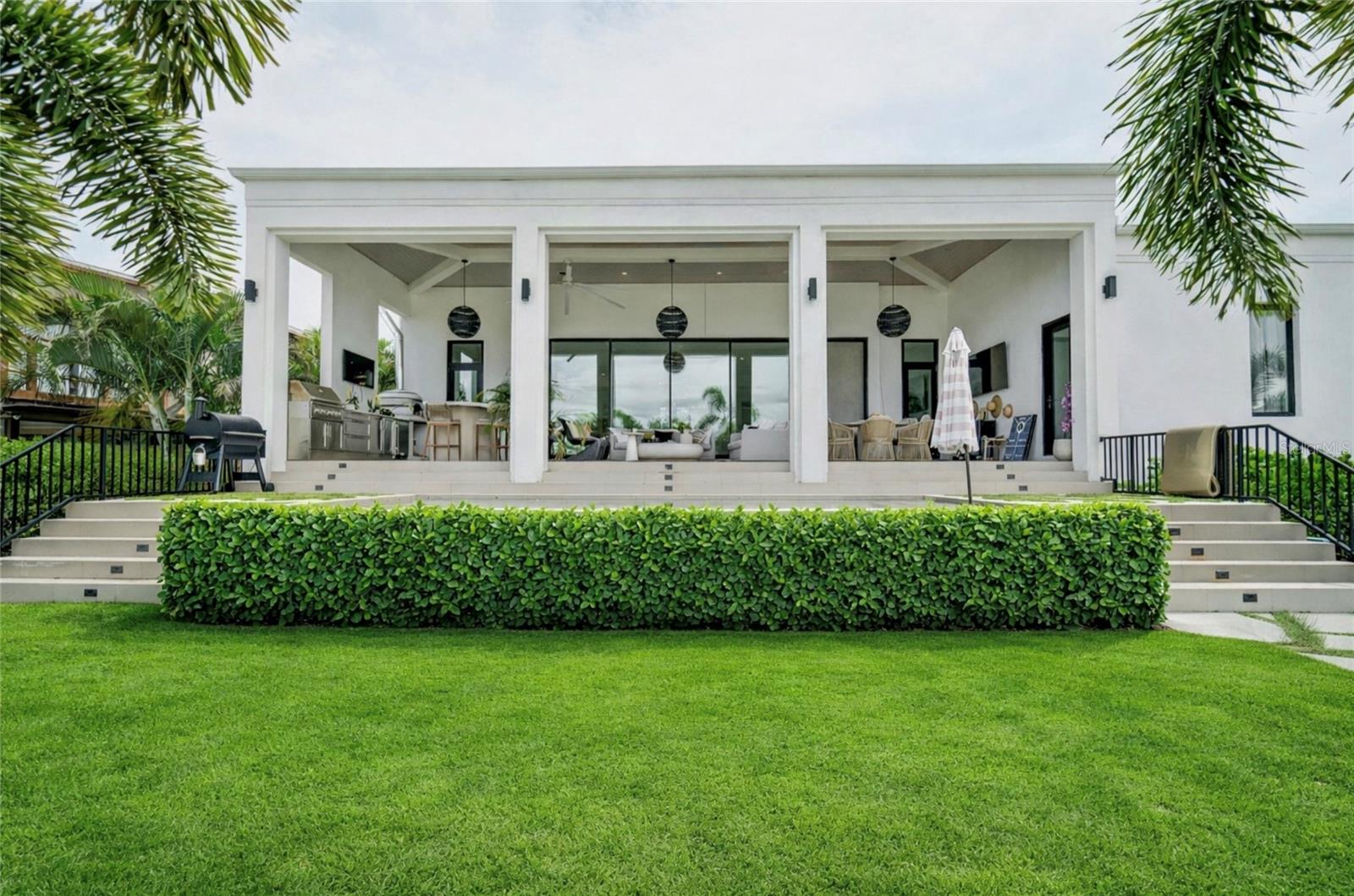 Image 2 of 74 For 4923 San Rafael Street