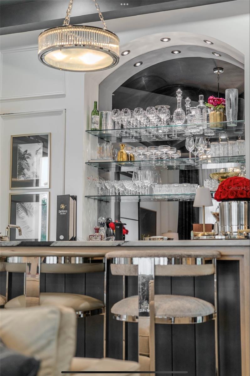 Image 21 of 74 For 4923 San Rafael Street