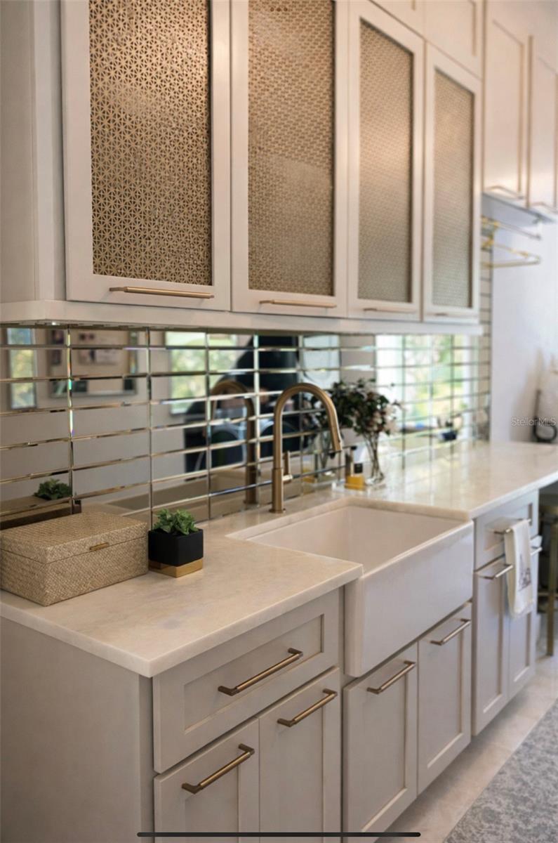 Image 27 of 74 For 4923 San Rafael Street