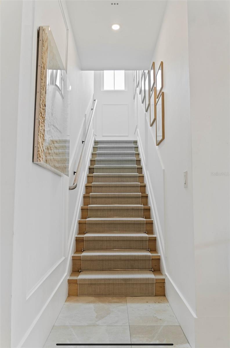 Image 28 of 74 For 4923 San Rafael Street