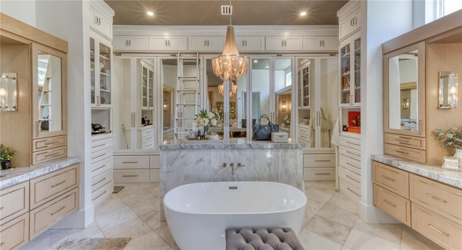 Image 29 of 74 For 4923 San Rafael Street