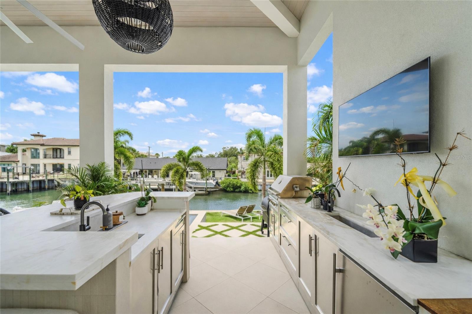 Image 8 of 74 For 4923 San Rafael Street