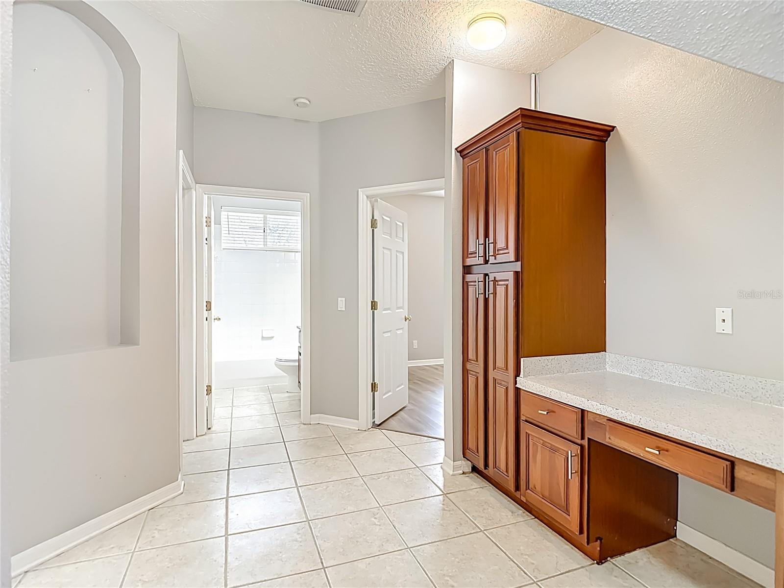 Image 51 of 87 For 8521 Bramwell Way