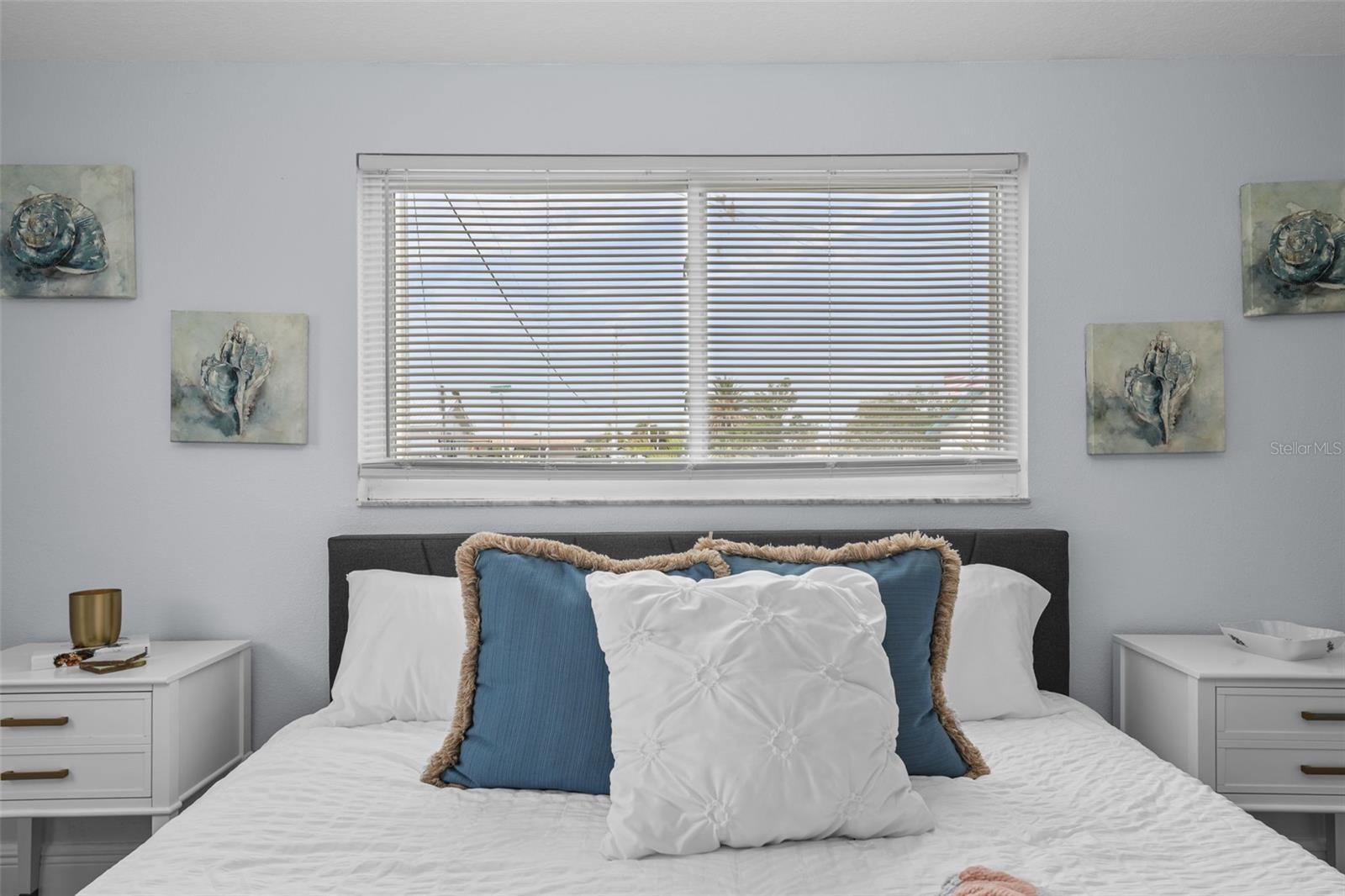 Image 27 of 96 For 13704 Veronica Drive