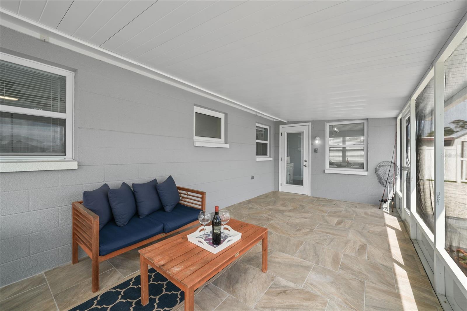 Image 46 of 96 For 13704 Veronica Drive