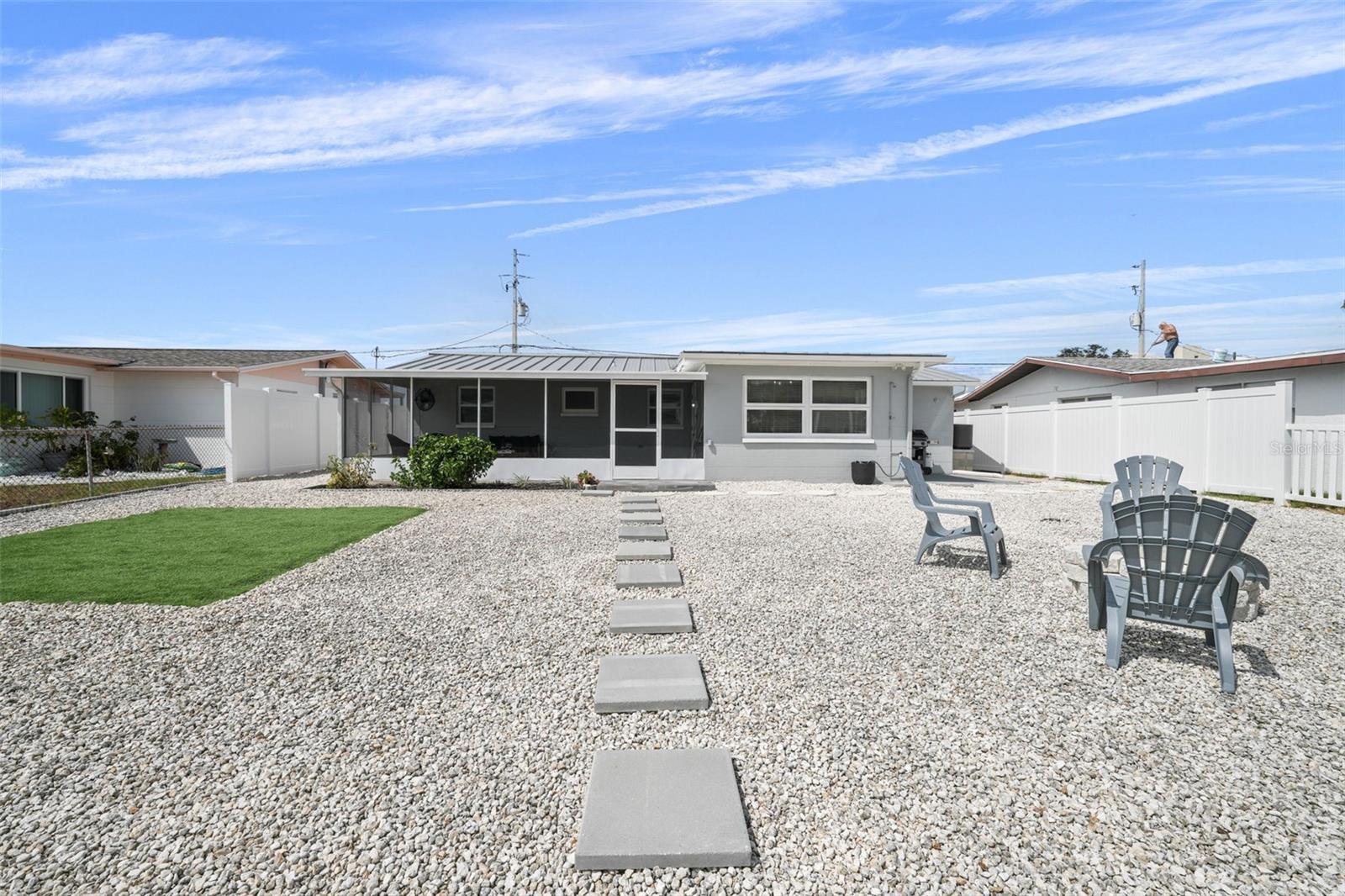 Image 51 of 96 For 13704 Veronica Drive