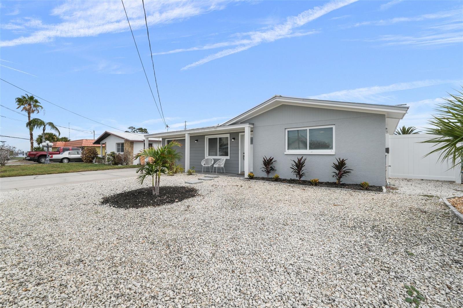 Image 68 of 96 For 13704 Veronica Drive