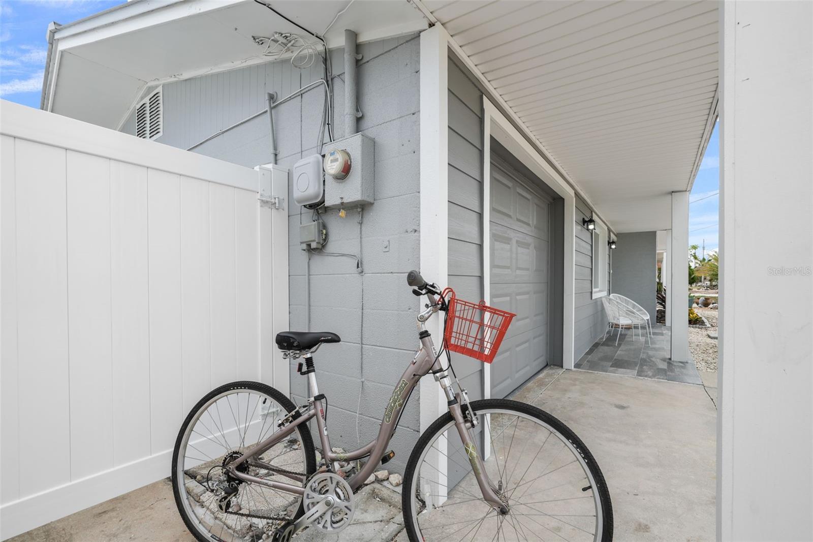 Image 74 of 96 For 13704 Veronica Drive