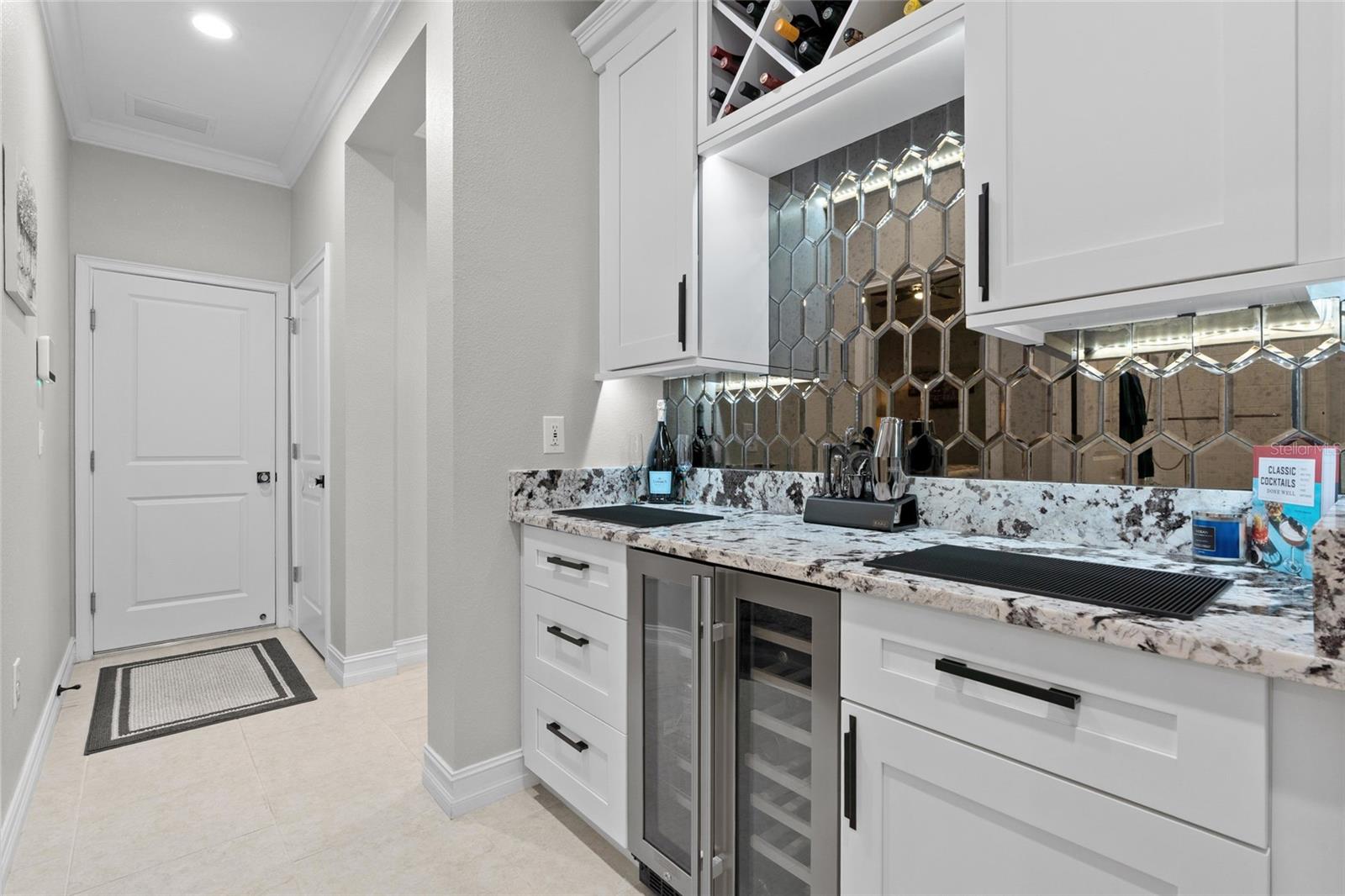 Image 15 of 52 For 12123 Rustic River Way