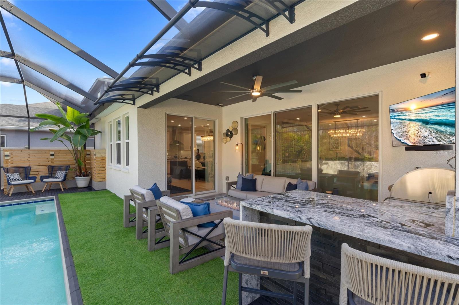 Image 18 of 52 For 12123 Rustic River Way