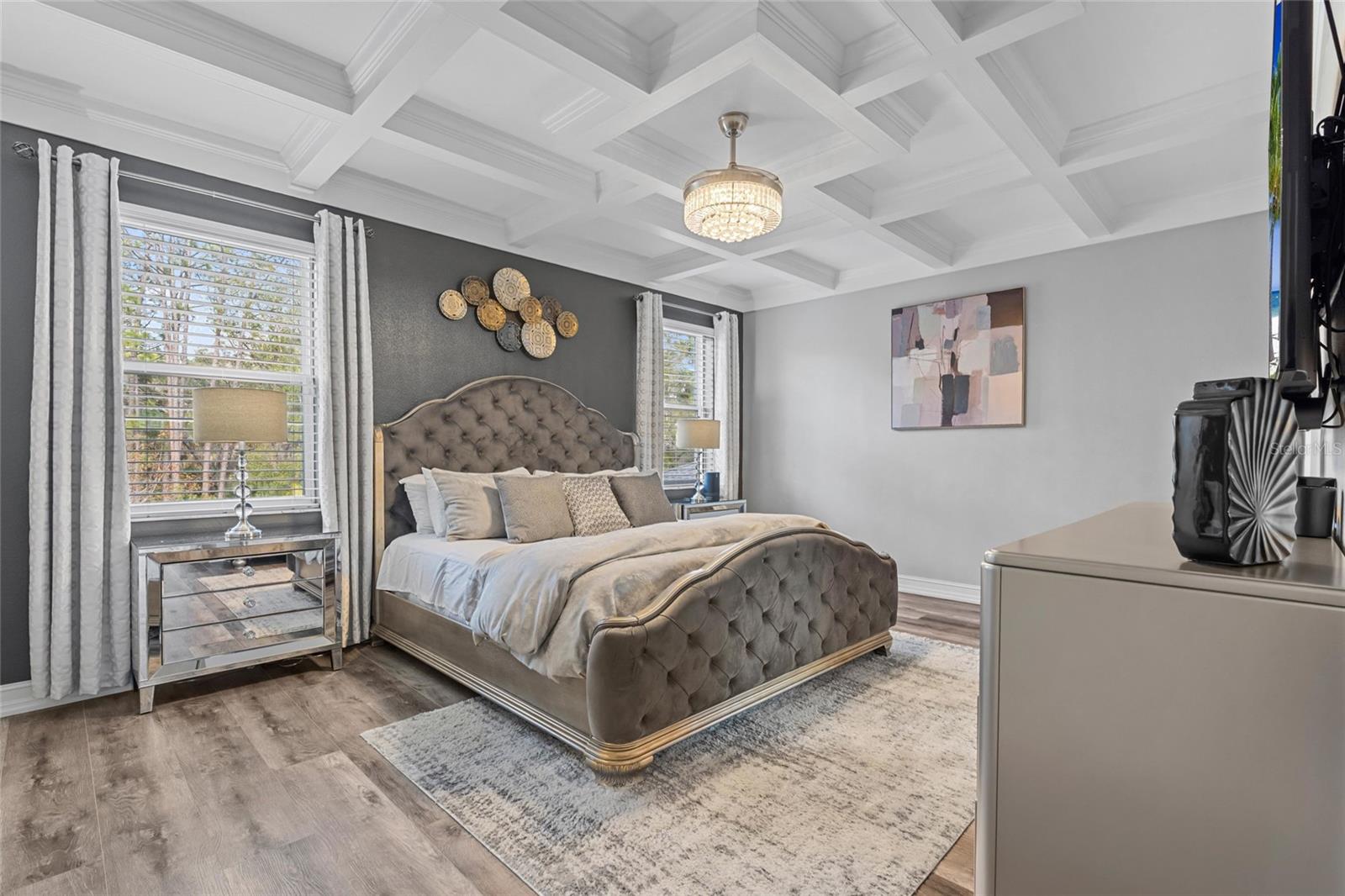 Image 23 of 52 For 12123 Rustic River Way