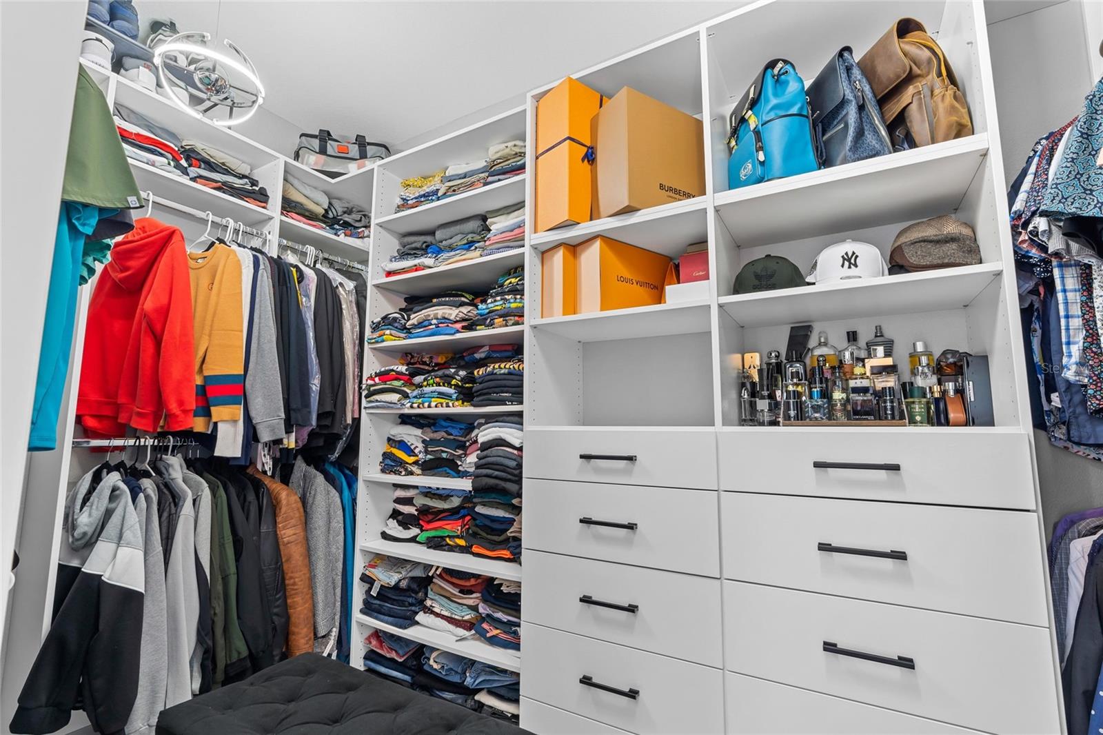 Image 28 of 52 For 12123 Rustic River Way