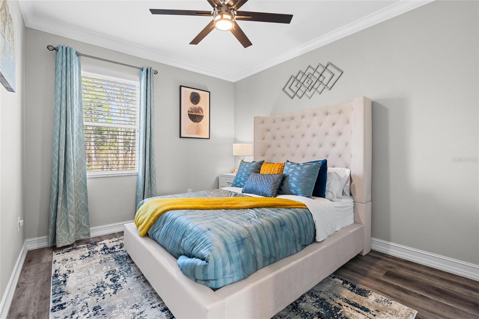 Image 35 of 52 For 12123 Rustic River Way