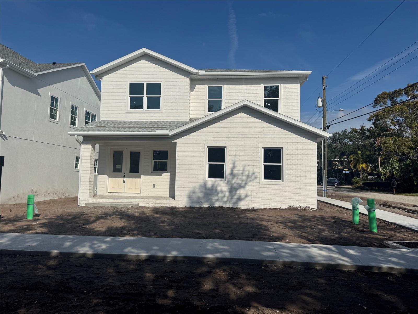 Listing photo id 1 for 3301 Iowa  