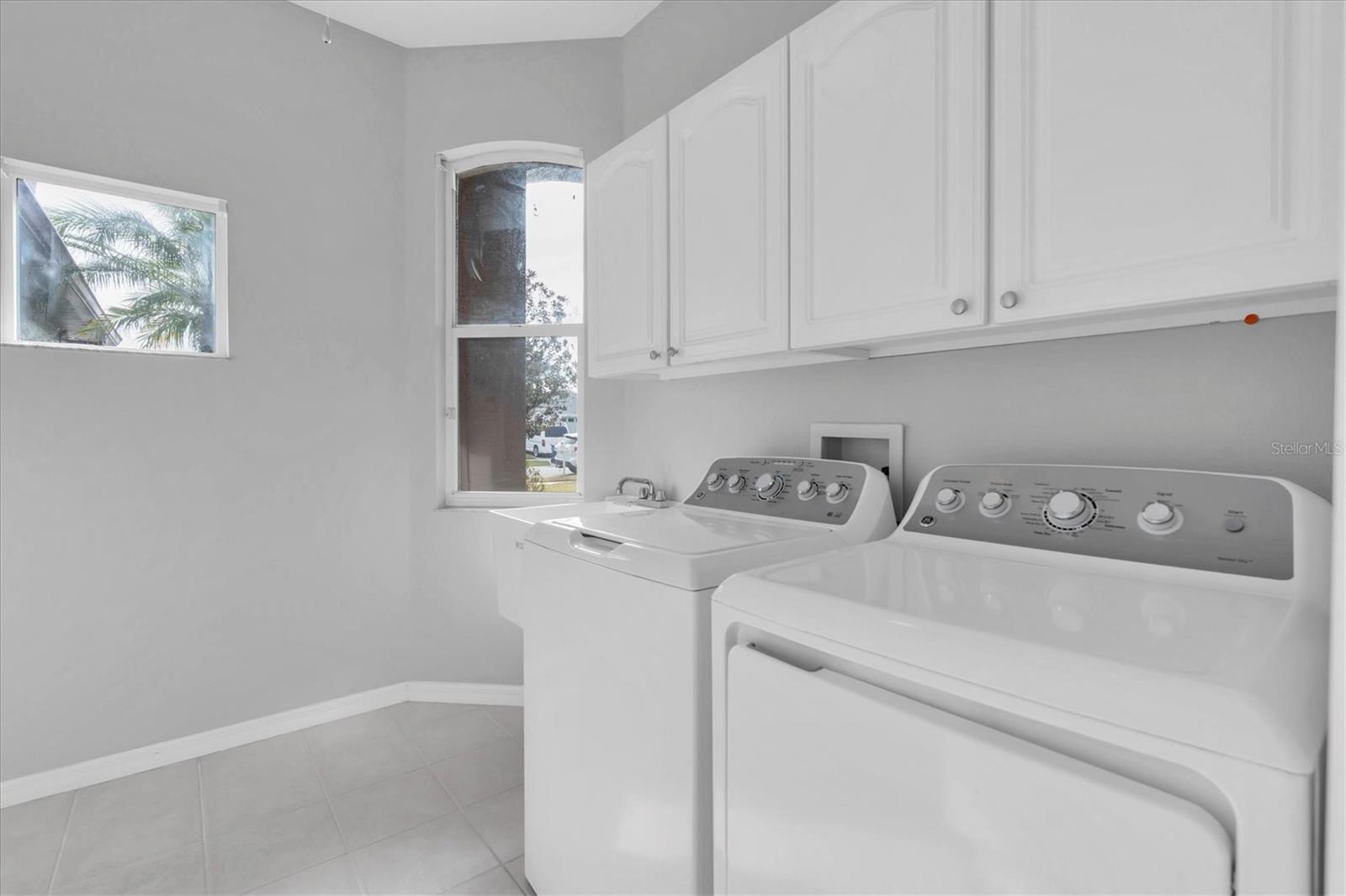 Image 24 of 59 For 1553 Morning Rose Place