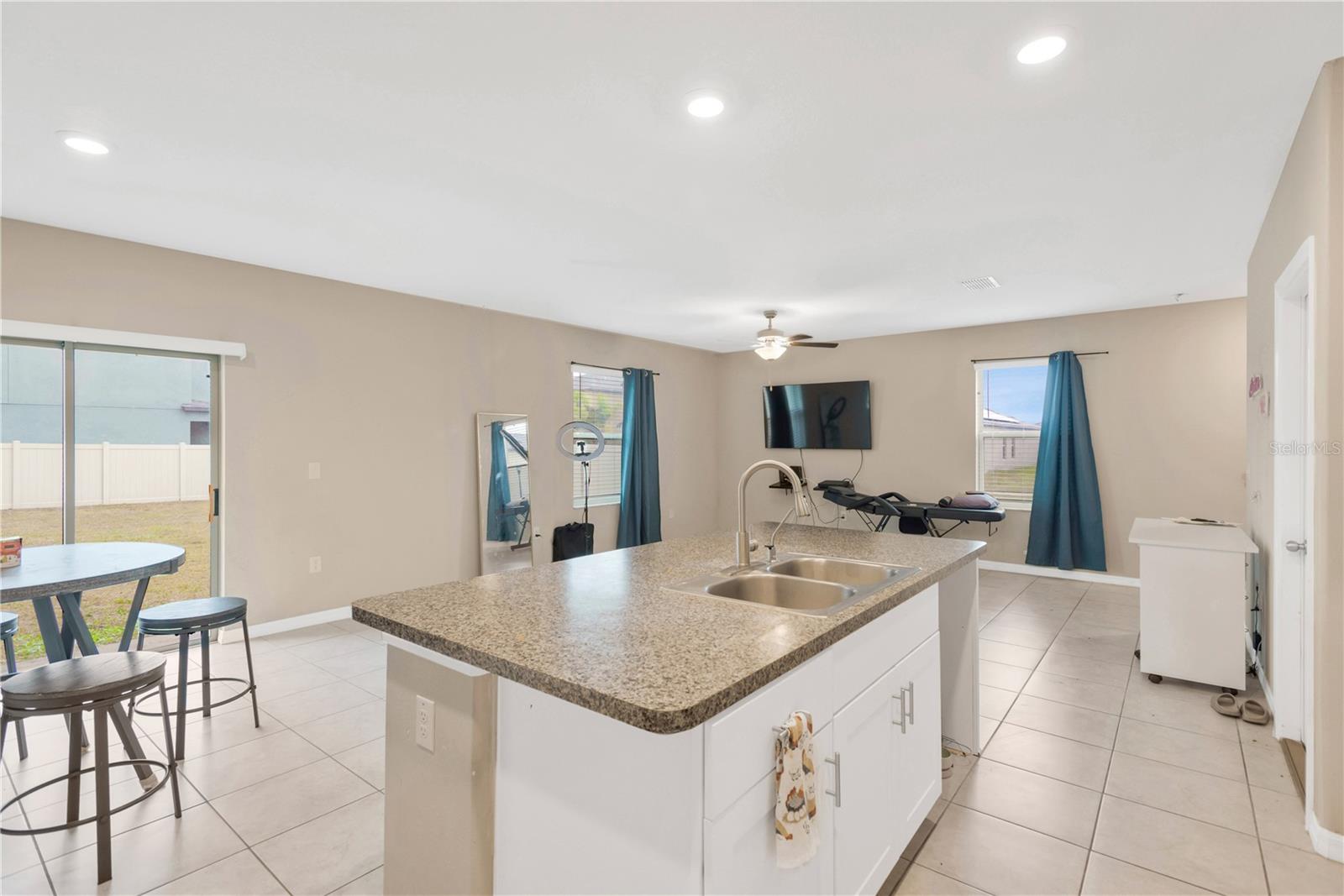 Image 8 of 28 For 15501 Wicked Strong Street