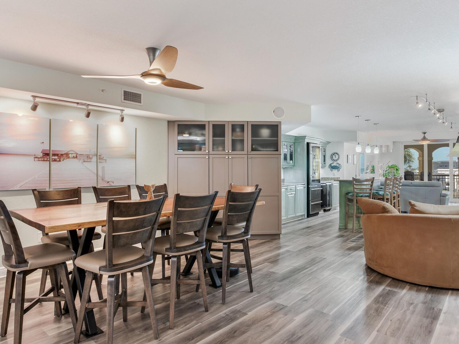 Image 25 of 92 For 5353 Gulf Boulevard B202