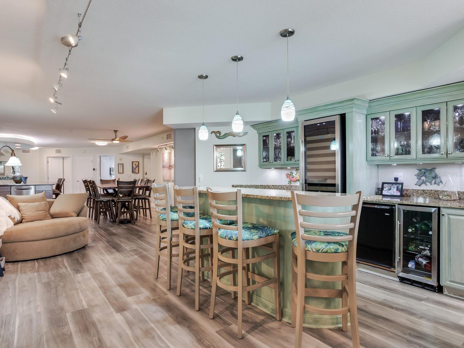 Image 30 of 92 For 5353 Gulf Boulevard B202