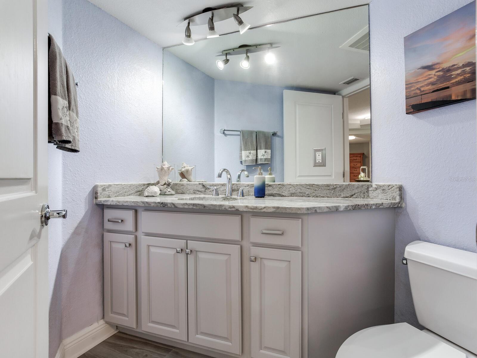 Image 48 of 92 For 5353 Gulf Boulevard B202